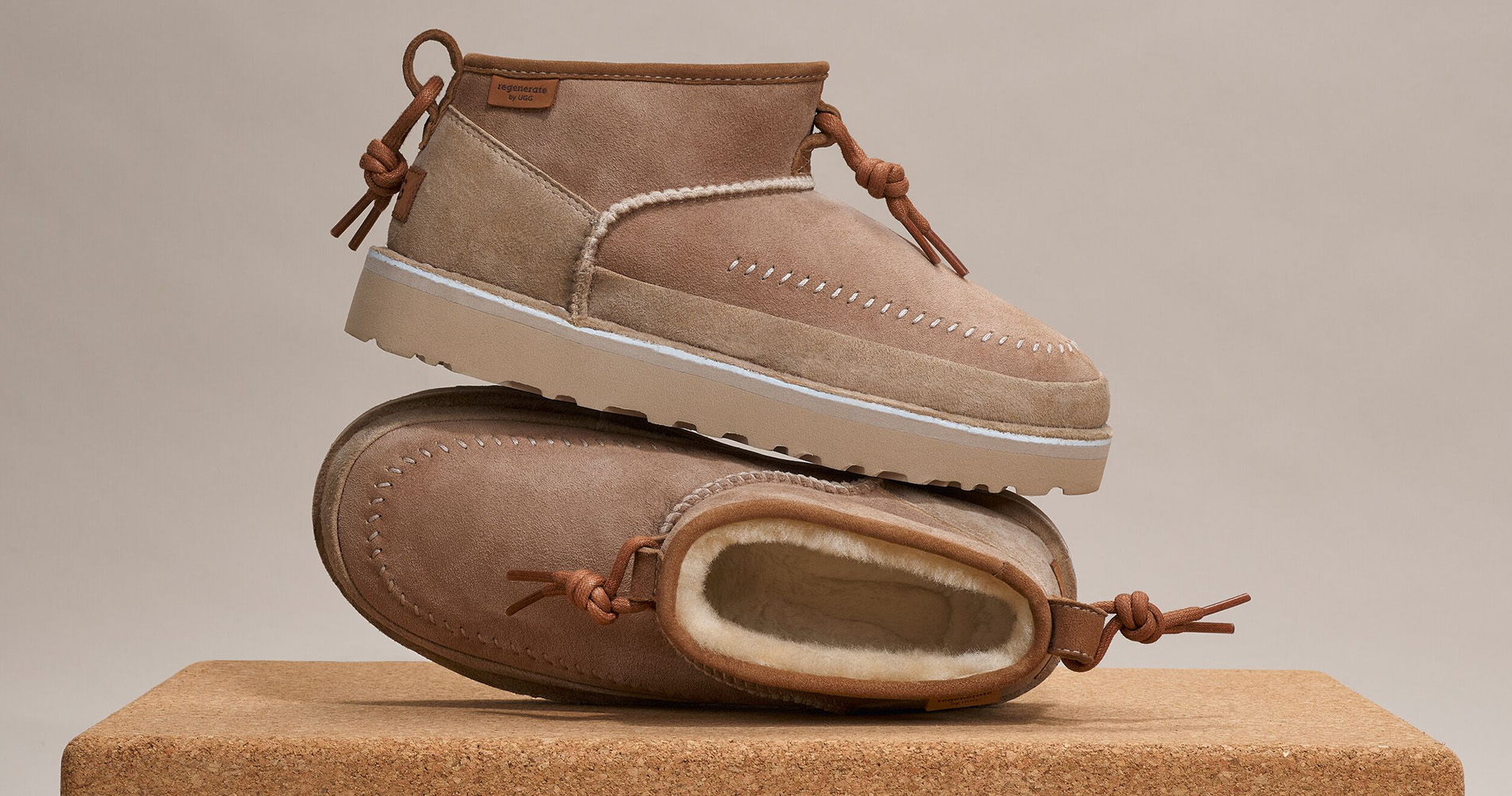 ⭐︎新品未使用⭐︎UGG ブラック モカシン リボン付き シューズ｜UGG®（アグ）公式サイト